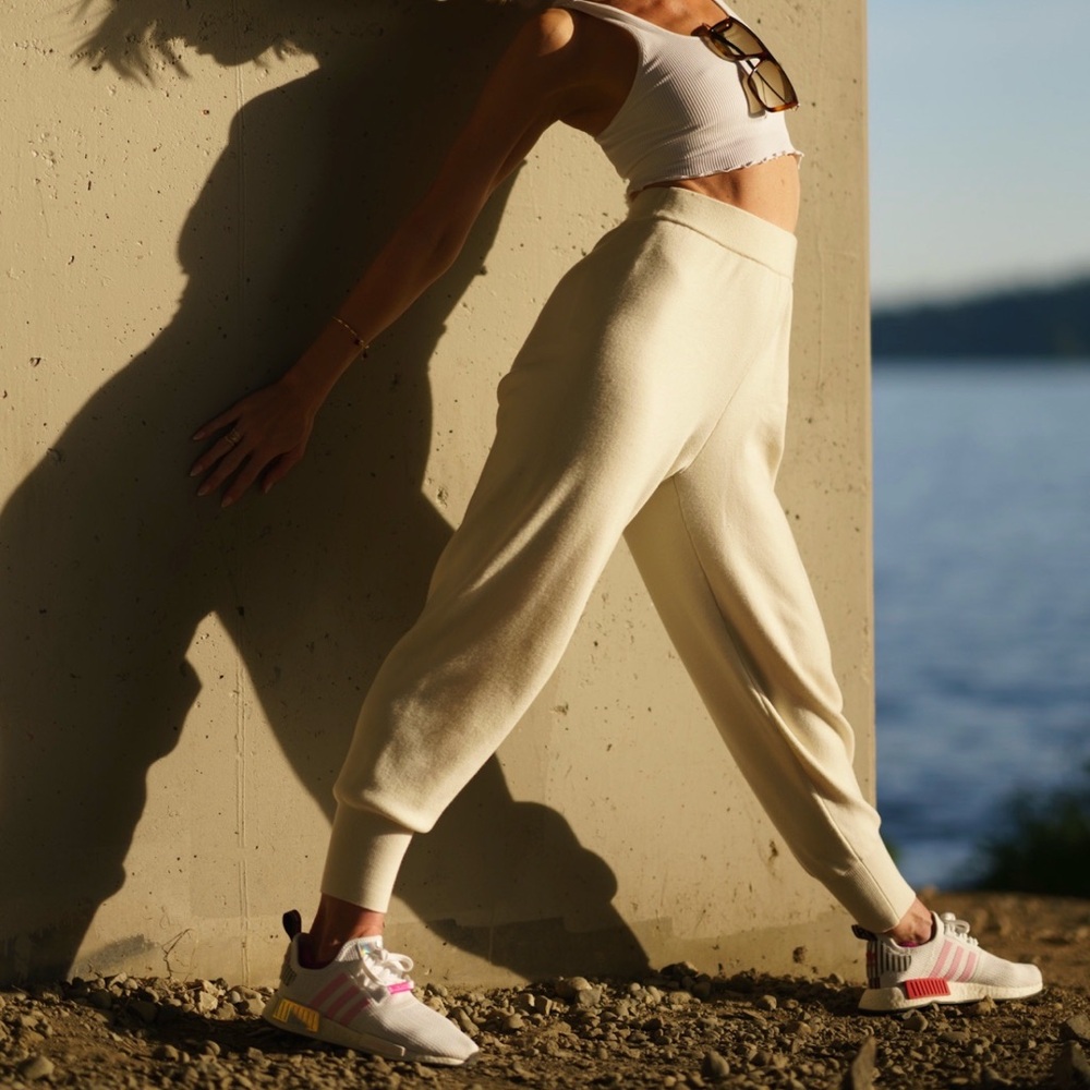 RONNY KOBO Knit Joggers, White, Size XS x-small